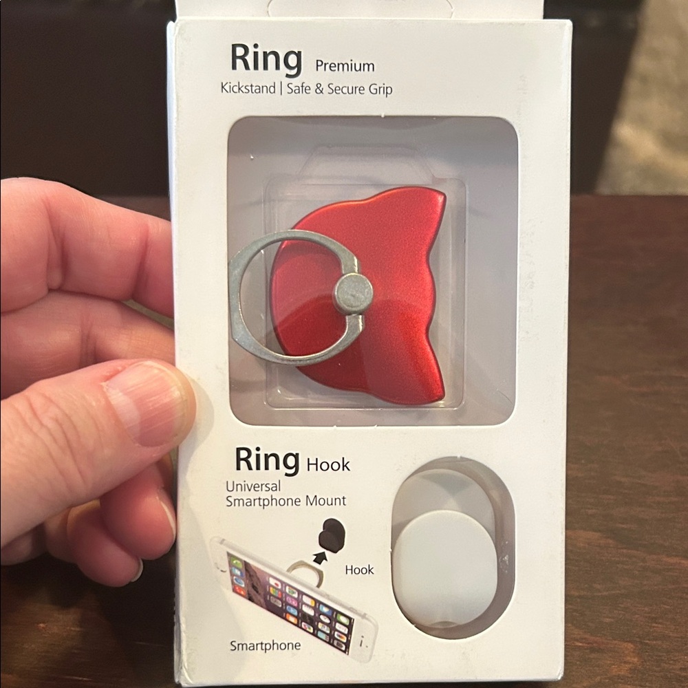 NWT. Ring Premium Metallic Red & Silver Cat Shape Smartphone Kickstand